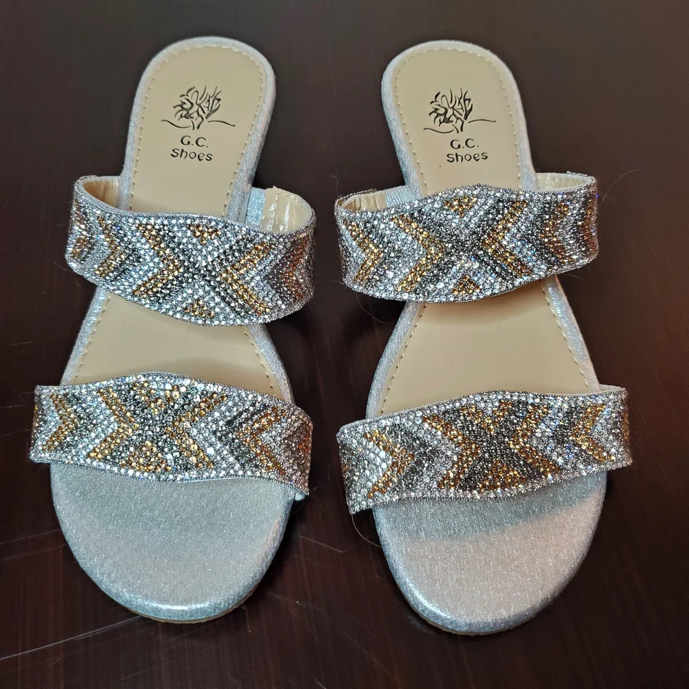GC Shoes Metallic Caviar Stud Slide Sandals Silver Gold Size 6.5